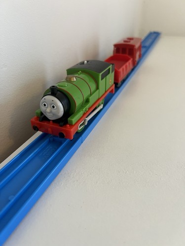 Tomy trackmaster percy train - percy,