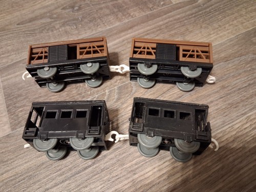 Thomas trackmaster cattle - thomas,